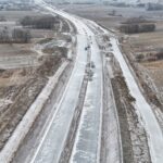 6 km 69+340 układanie warstw konstrukcji nawierzchni