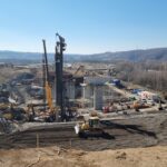 5 km 72+350 obiekt ES 2.1 - prace palowe, betonowanie podpór