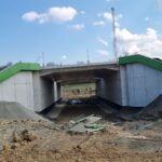11 km 74+170 obiekt PZDs 2.2 - etap wykonywania zasypek, płyt przejściowych