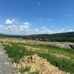 21.1 km 77+600 ułożone warstwy nawierzchni, roboty ziemne - docelowy węzeł Dukla