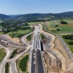 49 km 77+370 obiekt WS 2.4, ułożone warstwy nawierzchni