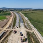 4 km 68+700 roboty ziemne, ułożone warstwy nawierzchni