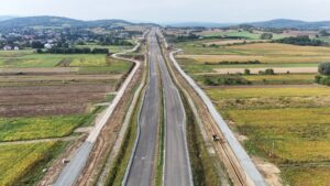 10 km 69+870 ułożone warstwy nawierzchni