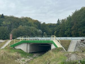18 km 76+800 obiekt MS 2.9 - wykonane schody skarpowe