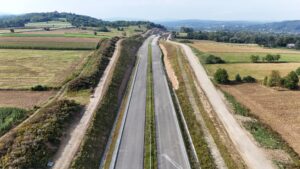 19 km 71+420 ułożone warstwy nawierzchni