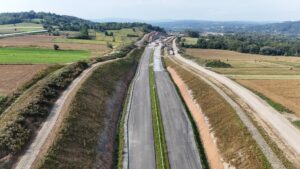 20 km 71+590 ułożone warstwy nawierzchni