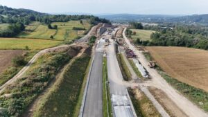 21 km 71+790 ułożone warstwy nawierzchni