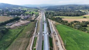 33 km 74+020 obiekt PZDS 2.2, ułożone warstwy nawierzchni