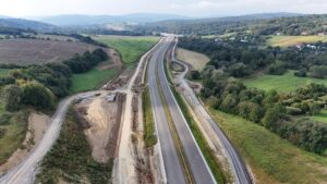 39 km 75+070 ułożone warstwy nawierzchni
