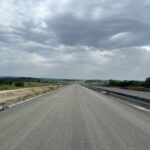 4 km 70+800 ułożona warstwa nawierzchni ,( przeciwnie do km )