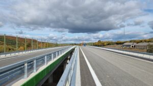 12.2 km 74+500 obiekt ES 2.2-malowanie oznakowania poziomego