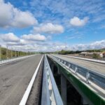 12.2 km 74+500 obiekt ES 2.2-montaż barier