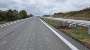 14 km 75+000 ułożone warstwy nawierzchni, (przeciwnie do km)
