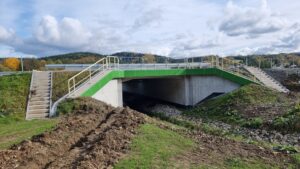 18 km 76+800 obiekt MS 2.9 - wykonane schody skarpowe