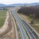 44 km 76+700 ułożone warstwy nawierzchni